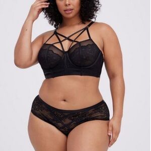 TORRID NWT Strappy Rhinestone Lace Underwire Bralette and Matching Cheeky Panty